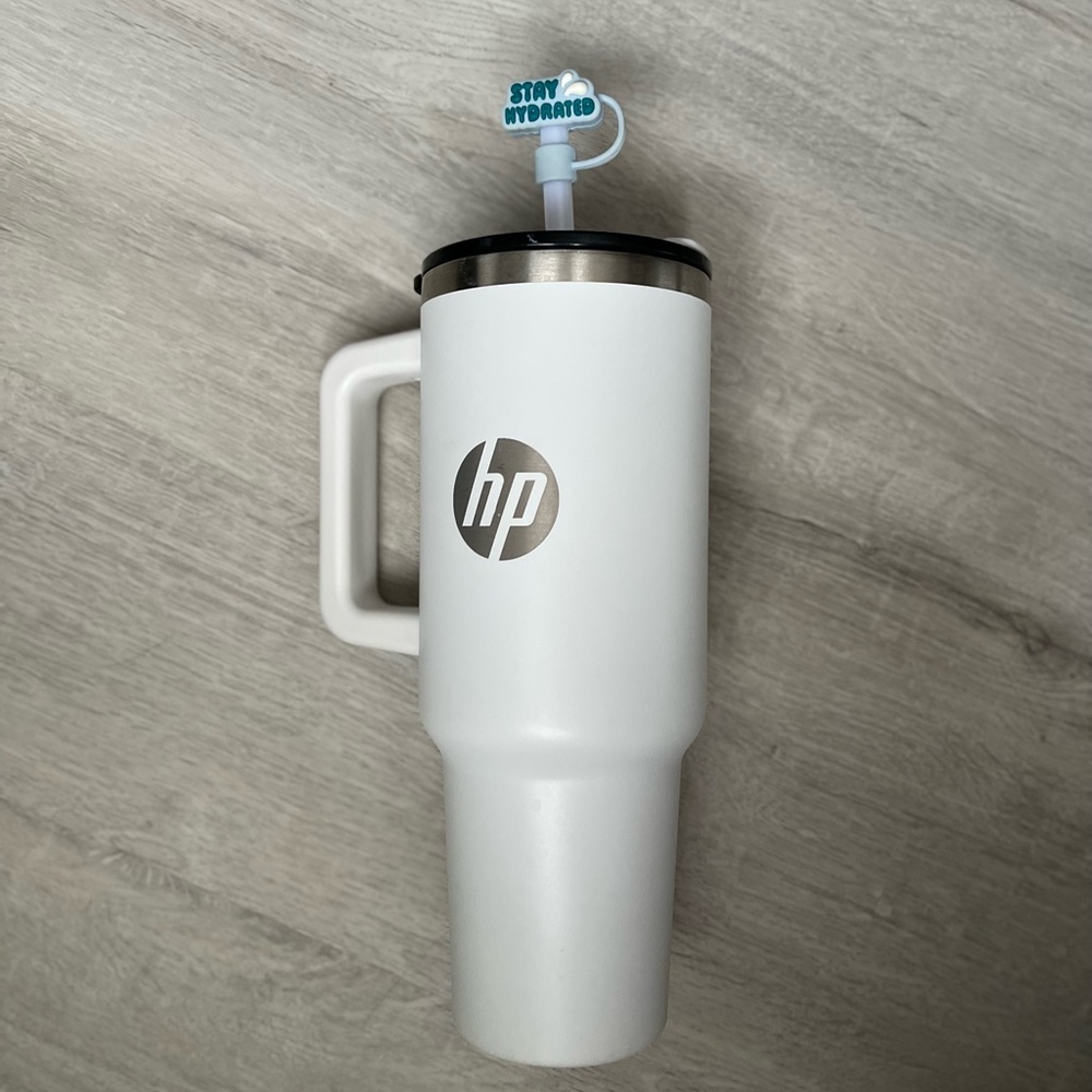 HP White Insulated Mug with Straw